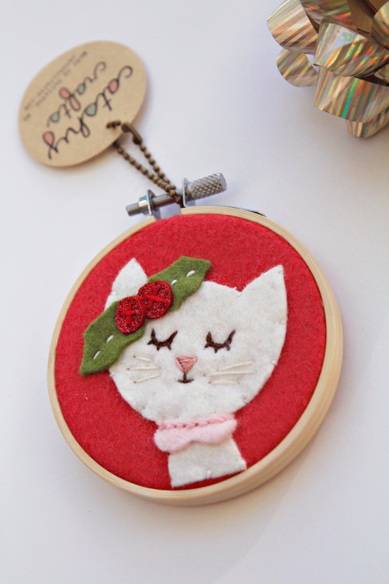 Christmas Cat with Holly Leaf Embroidery Hoop Art