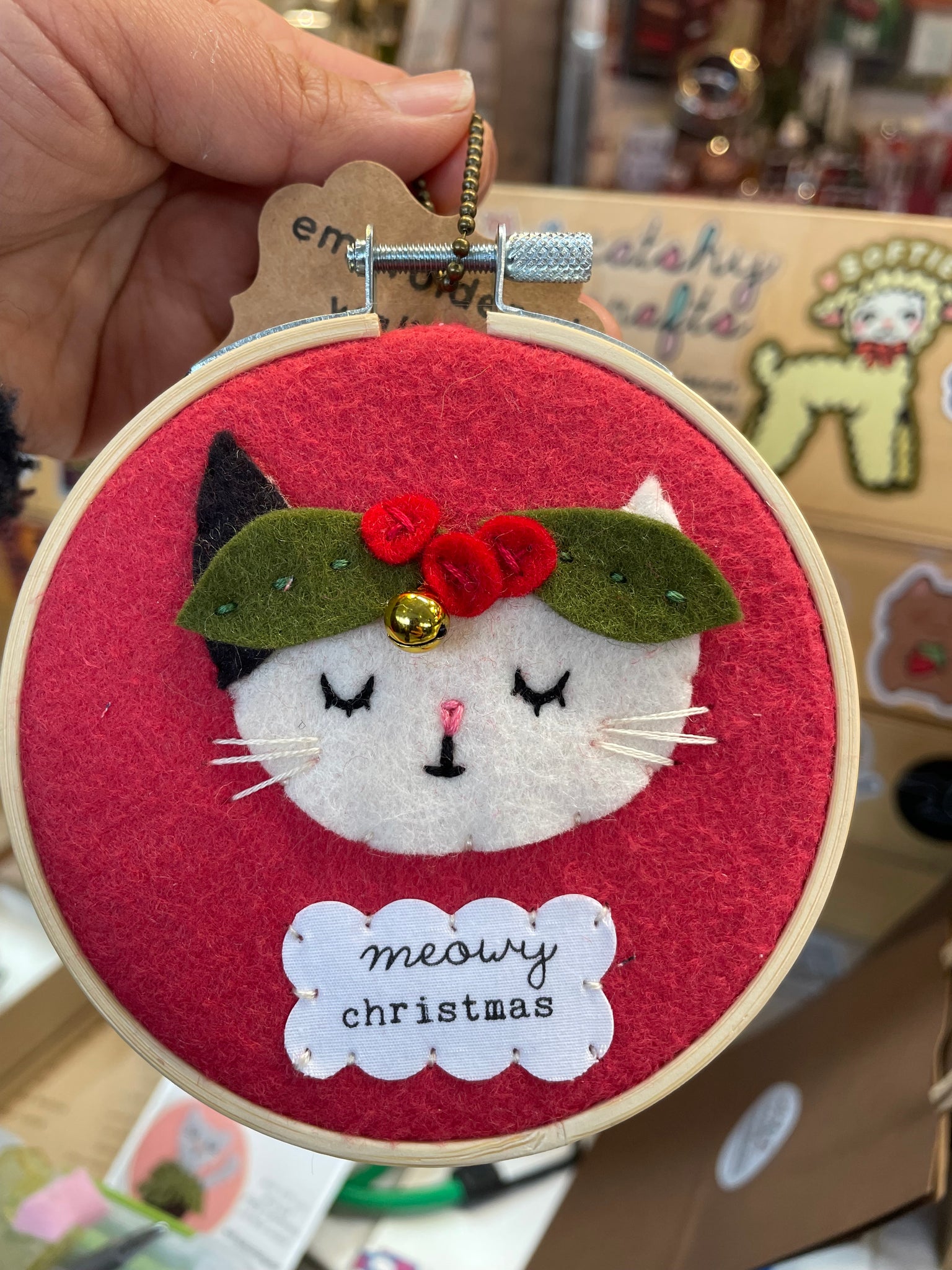 "meowy christmas" jingle bell cat hoop art for kellie - 4 inches