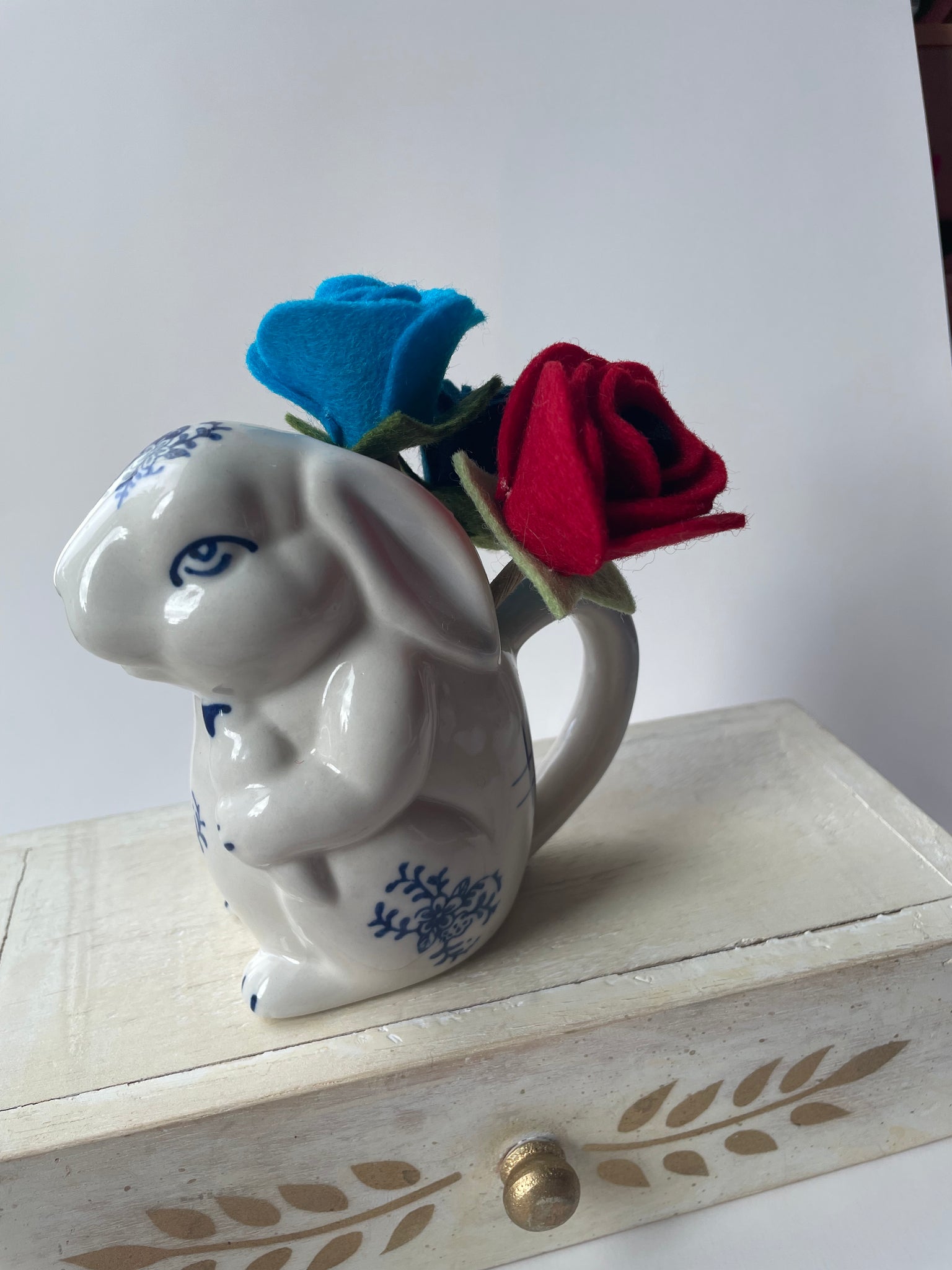 Vintage Blue and White Bunny Creamer or Bud Vase