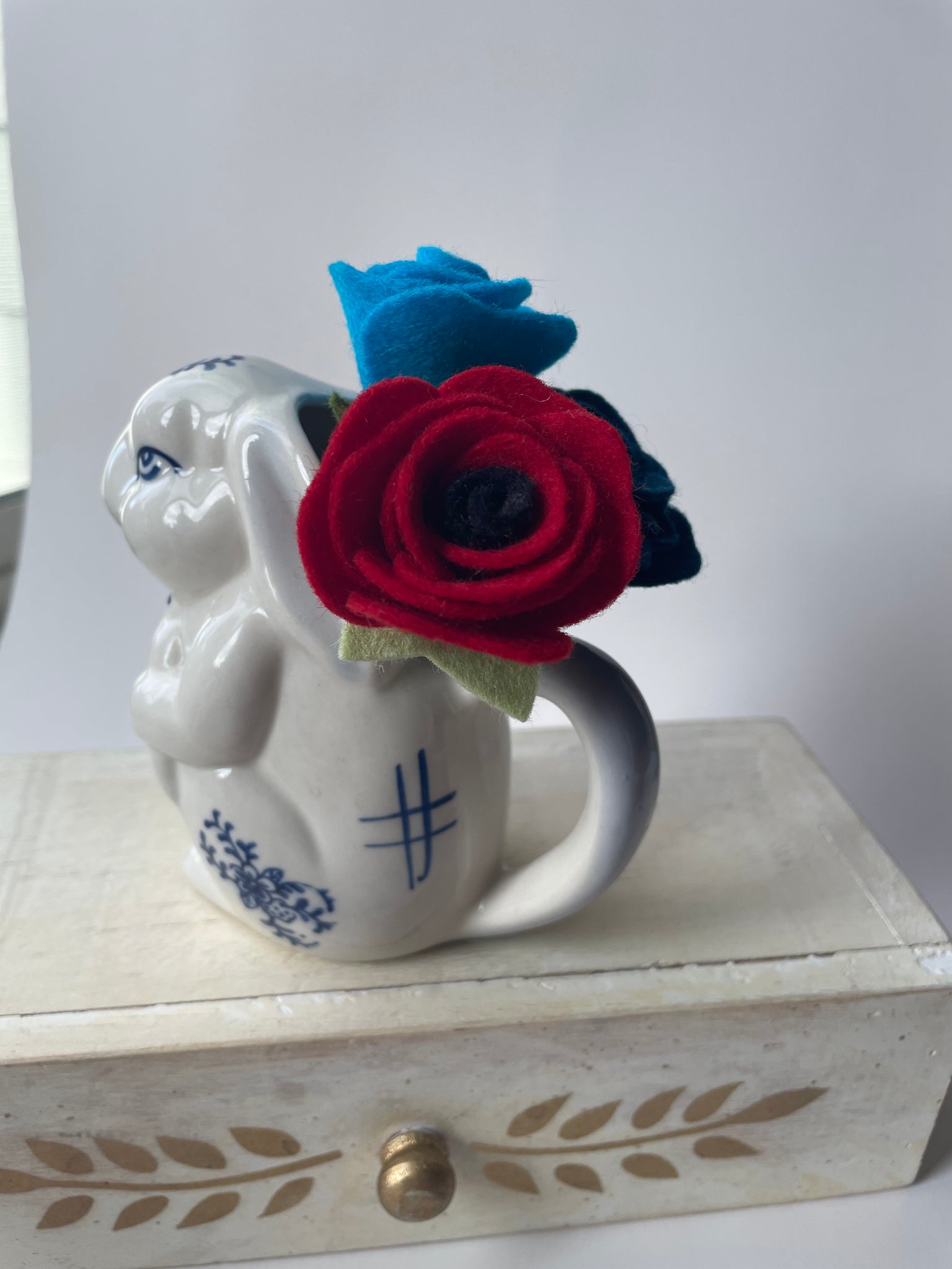 Vintage Blue and White Bunny Creamer or Bud Vase